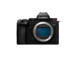 LUMIX S5II