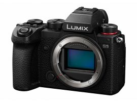 LUMIX S DC-S5E-K - Appareil photo plein format hybride, boîtier nu, Capteur CMOS de 24,2 MP, Stabilisation Active, Vidéo C4K/4K, noir