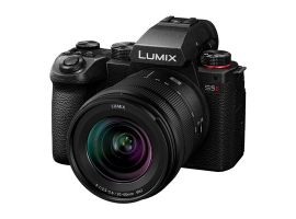 LUMIX S5II + 20-60mm F3.5-5.6 + 50mm F1.8